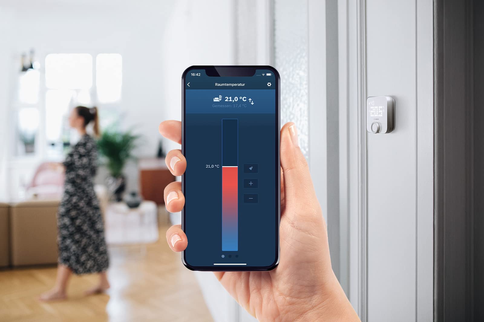 Bosch Smart Home Raumthermostat II für kabelgebundene Heizsysteme, 230 V, kompatibel mit Google Assistant und Alexa